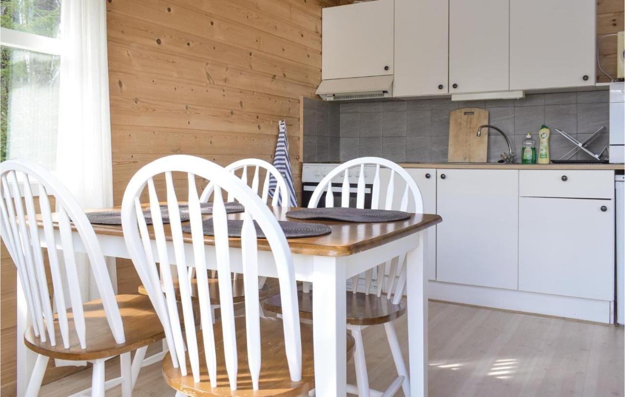 Gorgeous Home In Vallavik With Wifi Vangsbygd エクステリア 写真